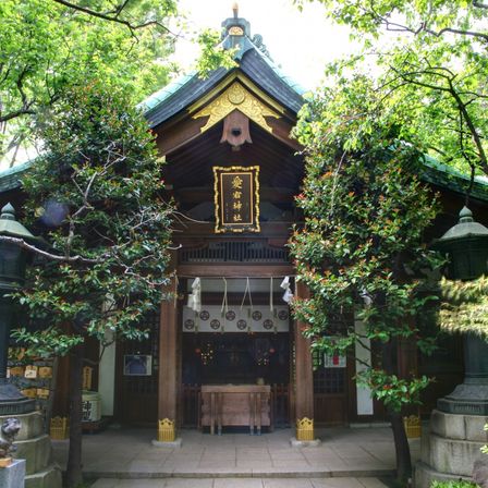 移動距離もほど近い「愛宕神社」。都心にありながら自然の空気を感じられ、温かいお式が叶うと人気。|アンティカ・オステリア・デル・ポンテの写真(997455)