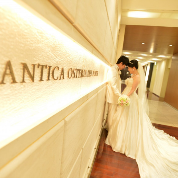 エントランスではこんな素敵な写真も撮影できます。|アンティカ・オステリア・デル・ポンテの写真(986445)