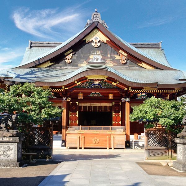 学問の神様として知られる「湯島天満宮」。梅の名所としても有名です。渡り廊下や美しい庭園が人気です。|アンティカ・オステリア・デル・ポンテの写真(997461)