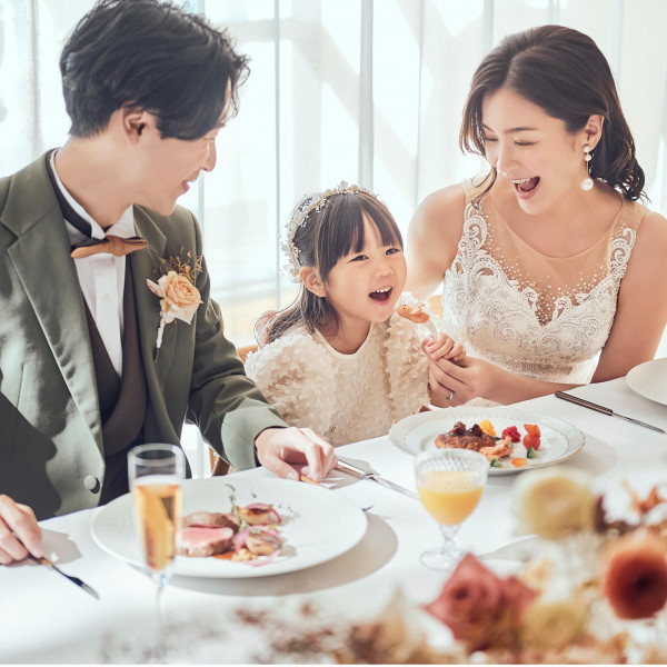 お子様も大喜びのフラワーシャワー♪