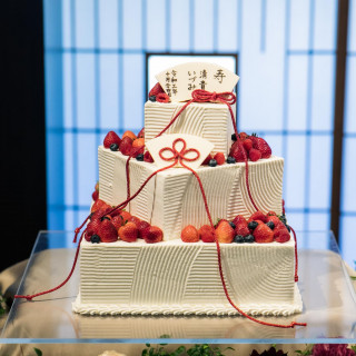 ウェディングケーキを和風のデザインに。