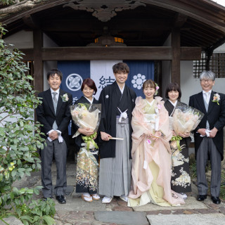 お開き後には両家の集合写真を撮影。