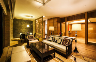 スイートルームにチェックイン|ザ・リッツ・カールトン沖縄の写真(2221433)