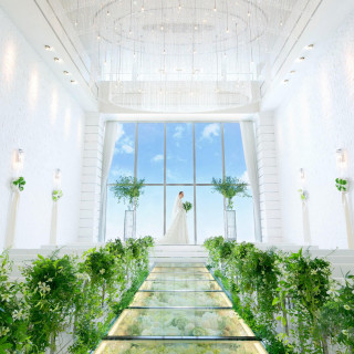 ＼金曜BIG★170万特典付き／天空チャペル×ドレス×豪華試食