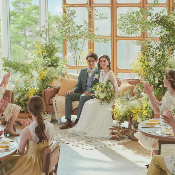 婚礼衣装専門店【YAMADAYA】で最新のドレス+タキシードをご紹介♪