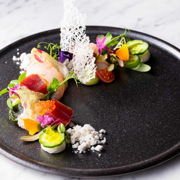 フレンチジャポネのフルコースで老若男女全てのゲストも大満足!