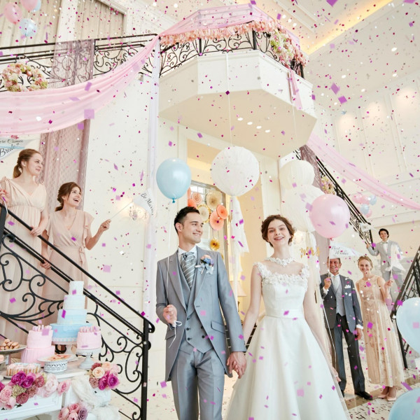 全気候・全天候型の結婚式場で天候に左右されない結婚式を!駅チカなのでゲストの方も安心♪