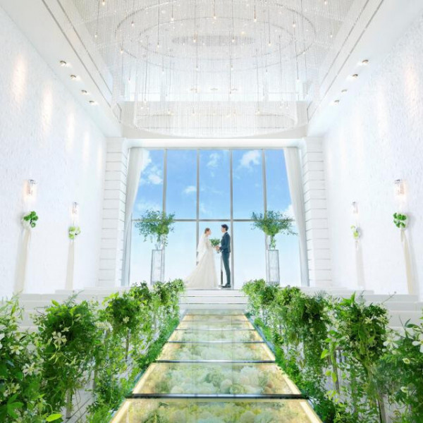 マタニティのご新婦様の事を一番に考えたバリアフリーの結婚式場で負担なく当日をお過ごしいただけます♪