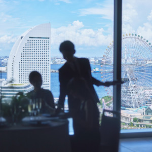 あえて派手な装飾はせずナチュラルに|YOKOHAMA MONOLITH ~横浜モノリス~の写真(54522090)