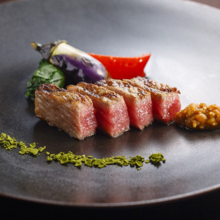 【HP限定来館特典】「洋食レストラン 菊水」ペアディナーチケットプレゼント (20,000円相当)