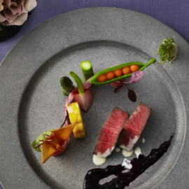 【シェフ厳選豪華試食付♪】ドレス試着×光のチャペル見学フェア