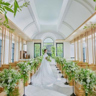 【幸せ夫婦の日記念】ふたりのはじまりドレスショー&会場見学