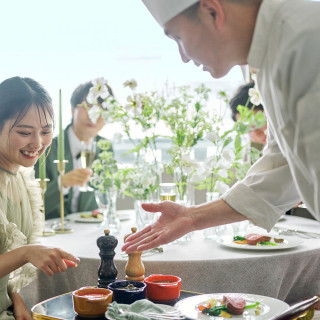 フレンチをベースにしたフルコースは、"お箸でも食べやすい"と幅広い年代のゲストから人気