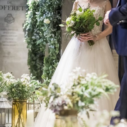 ナチュラルなグリーンが、おふたりとゲストを迎えます|チャペル・ド・コフレの写真(53138348)