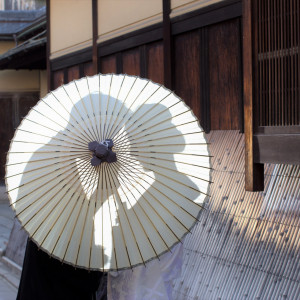 東山の京都らしい雰囲気漂う前撮りフォトも人気。|アカガネリゾート京都東山（AKAGANE RESORT KYOTO HIGASHIYAMA）の写真(16798469)