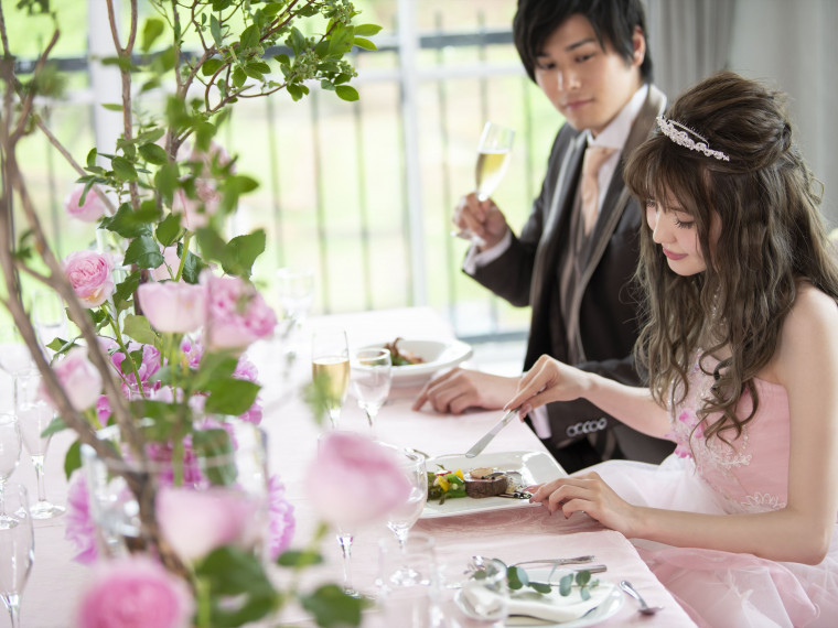 少人数でも安心してご利用いただける【少人数専用会場完備】