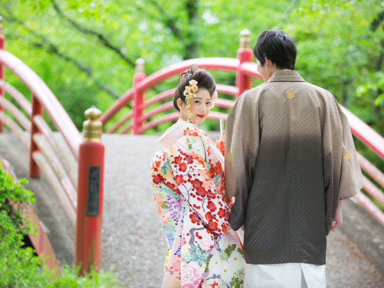 提携の神社にて厳粛な神前式も叶う！