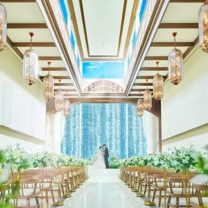 最大150万特典！新作ドレス×圧巻の空間演出×水と光のNEWチャペル