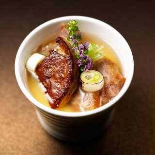 ～薩摩赤鶏とフォアグラの洋風茶碗蒸し～和とフレンチを融合させた人気のお料理
