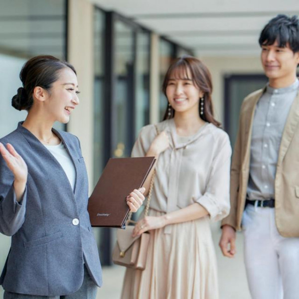 洋装から和装まで幅広くお衣装のご提案が可能
