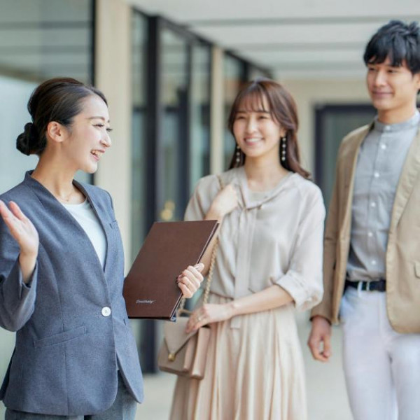 洋装から和装まで幅広くお衣装のご提案が可能