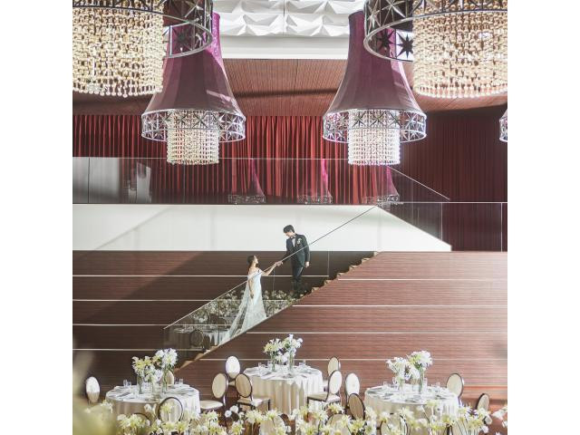 結婚式の本質を追求した独自サービス「Smile for Smiles」