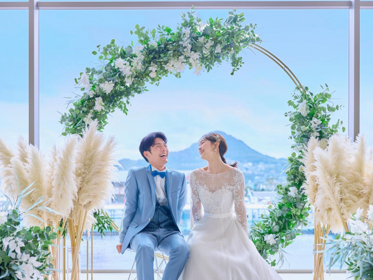 ドレスも和装も可能!会場内もロケ撮影もお気軽にご相談ください
