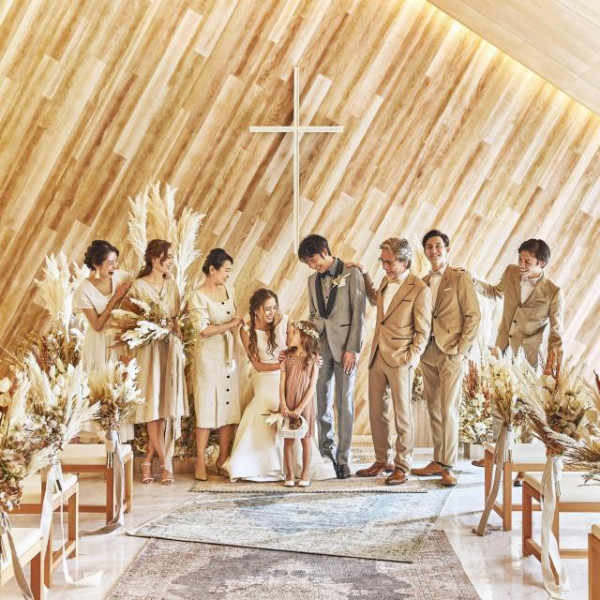 初めての式場見学なら最大8000円分のカタログギフトをプレゼント！