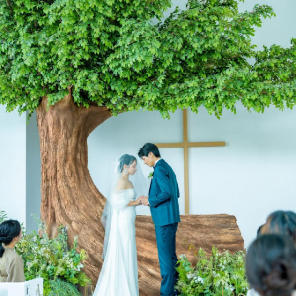 皆様に見守られながらの挙式が叶う