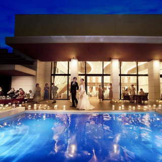 【当館平日人気No1】最大120万優待×空の教会＆全天候×贅沢試食