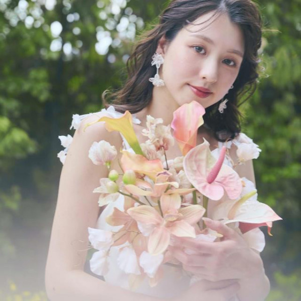 新婦の気品を表す特別なブーケを