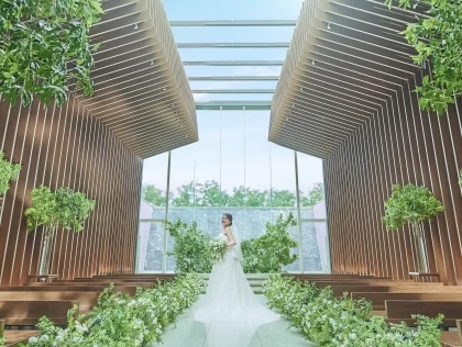 ふたりの未来を探す旅
ご結婚式という特別な一日に
大輪の笑顔の花が咲くように