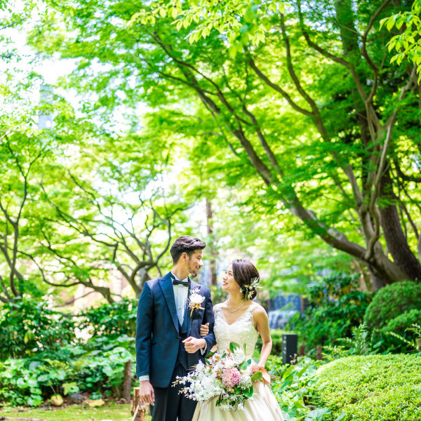 江戸時代に築庭された御殿山庭園。2000坪もの豊かな自然が広がる歴史と自然が調和する美しい空間