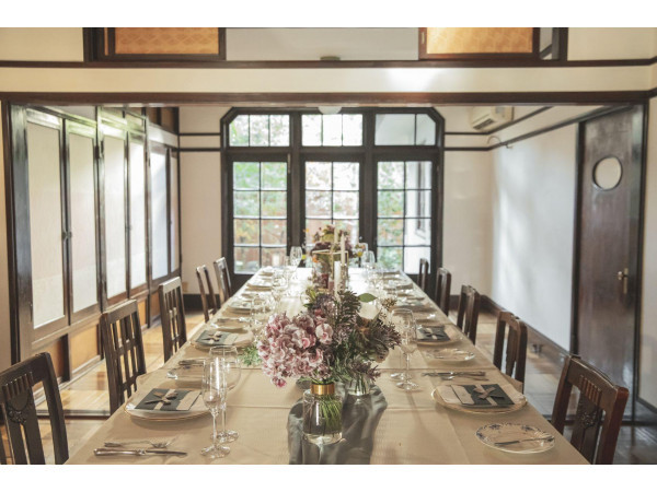 【6人からできる結婚式】レストラン デュボネ
