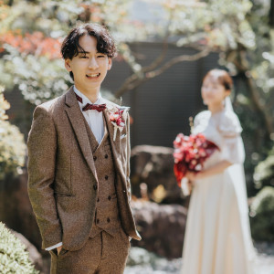 中庭でのおふたりのフォトタイム|Dubonnet(デュボネ)の写真(56690436)