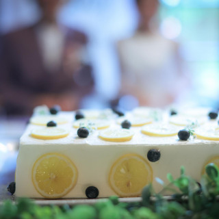 ウエディングケーキでしあわせのおすそ分けを