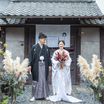 白無垢×ブーケで和モダンなアレンジ