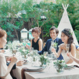貸切のガーデンパーティーで会話も弾む♪