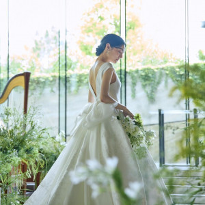 当日OK*年内最終*週末フェア【緑*水*光*新チャペル】試食×特典