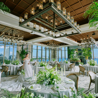 【海広がる＊みなとみらいの特等席】憧れ挙式体験×絶品試食付き