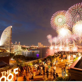残席2組【夜景も◎花火鑑賞】みなとみらい絶景&リゾート体験×豪華試食