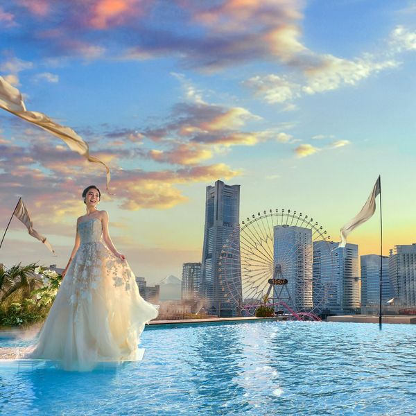 3面ガラス張り！移り変わる景色と共に過ごす上質ウエディング
