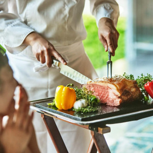 レストランとしても展評のある旧桜宮公会堂の料理でおもてなし|旧桜宮公会堂の写真(57102184)