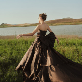 「自分らしい装いに自信と美しさを宿して」先輩花嫁から人気のNOVARESEのドレス