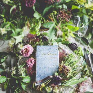 テーブルコーディネートにもおふたりらしさを表現して|ジェームス邸の写真(57108150)