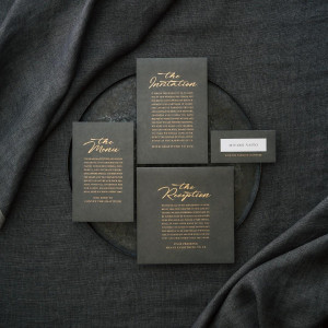 シンプルなデザインの招待状|ジェームス邸の写真(57109560)