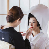 白無垢姿は結婚の誓いを立てる儀式にふさわしい装い。人生の大きな節目に新たな気持ちになれるはず