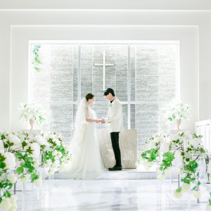 神聖な場所で誓うおふたりだけの愛|ノートルダム八戸/FIVESTAR WEDDINGの写真(33662520)