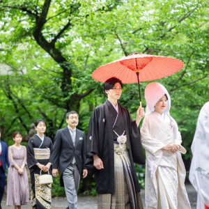 雅楽の音色とともに両家で進む花嫁行列|若宮の杜 迎賓館の写真(42120277)