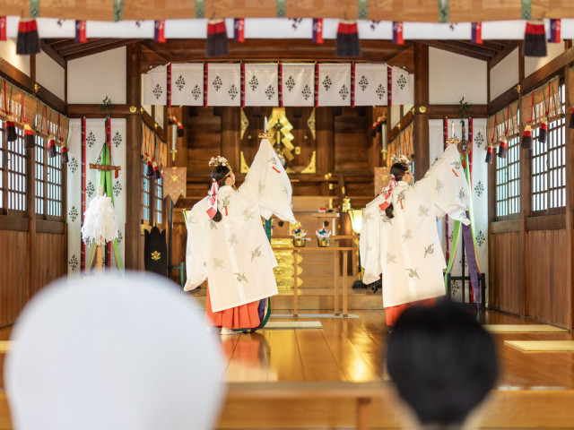 【おもてなしのプロ×本格神社】日本の伝統や美しさを感じられる神前式